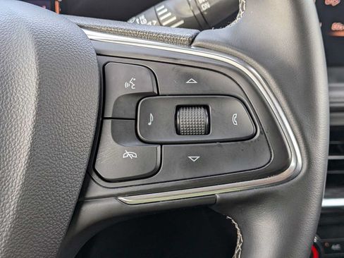Used 2025 Buick Encore GX Preferred FWD image 23