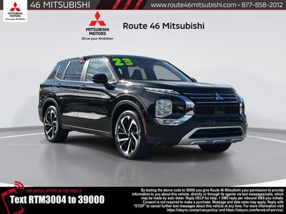 Used 2023 Mitsubishi Outlander SE