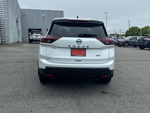 New 2026 Nissan Rogue SV AWD/4WD image 5