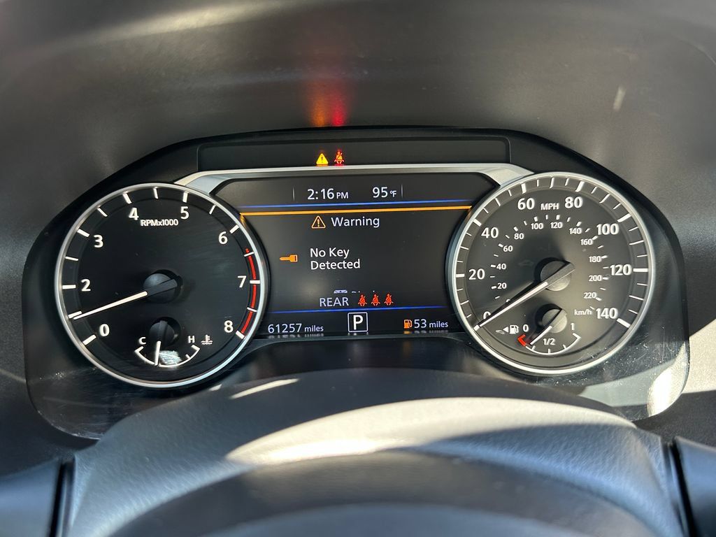 Used 2024 Nissan Altima 2.5 SV FWD image 27