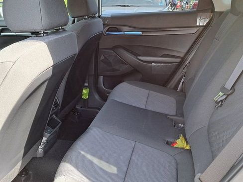 New 2026 Kia Seltos LX FWD image 13