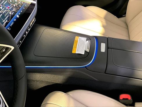 New 2026 Mercedes-Benz E 450 4MATIC Sedan image 10