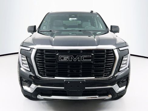 New 2026 GMC Yukon XL Denali image 2