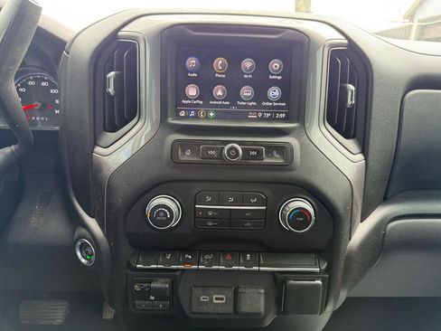 Used 2024 Chevrolet Silverado 2500 W/T w/ WT/CX Safety Package AWD/4WD image 10