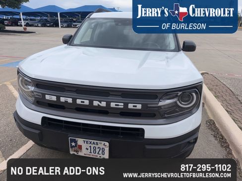 Used 2024 Ford Bronco Sport Big Bend w/ Convenience Package AWD/4WD image 2