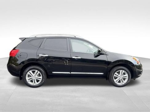 Used 2012 Nissan Rogue SV AWD/4WD image 6