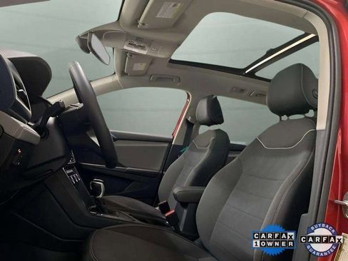 Used 2024 Volkswagen Taos SE image 26