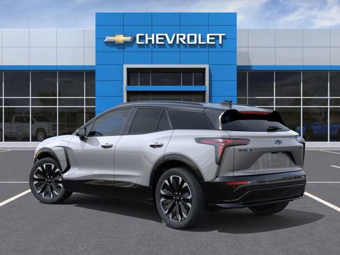 New 2026 Chevrolet Blazer EV RS AWD/4WD image 3