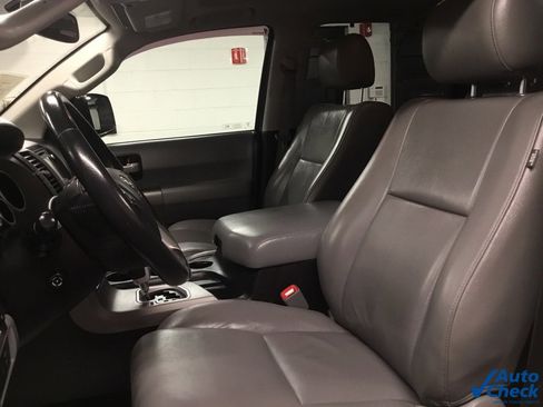Used 2016 Toyota Sequoia Limited image 37