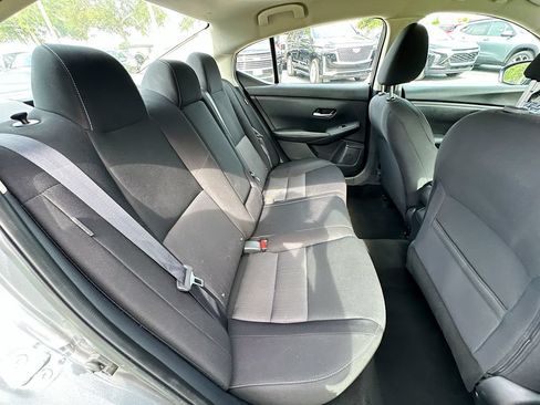 Used 2022 Nissan Sentra SV FWD image 24