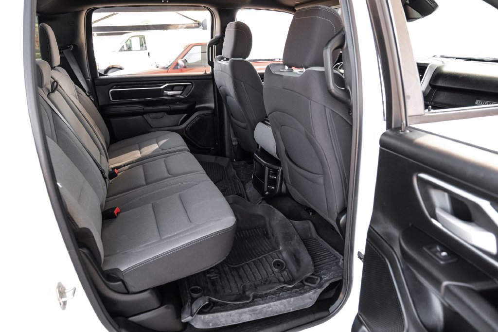 Used 2023 RAM 1500 Big Horn AWD/4WD image 39