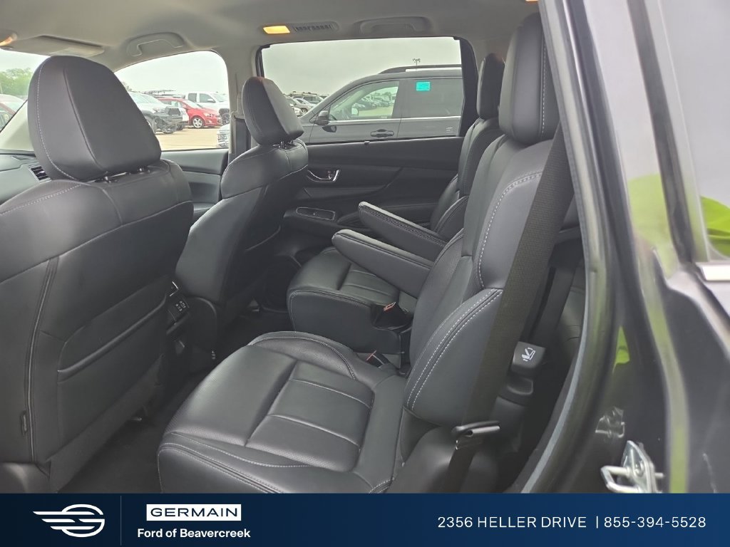Used 2023 Subaru Ascent Limited AWD/4WD image 5