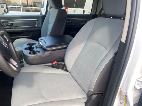 Used 2022 RAM 1500 Classic SLT w/ Electronics Group AWD/4WD image 12