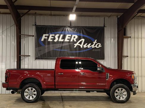 Used 2018 Ford F350 Platinum w/ Platinum Ultimate Package image 17
