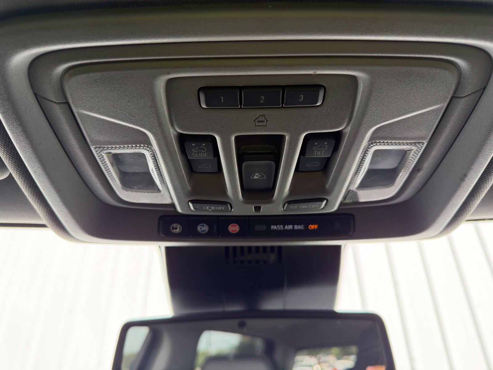 Used 2022 GMC Sierra 1500 Denali AWD/4WD image 23