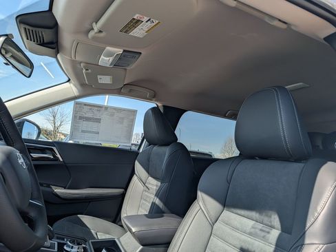 New 2026 Nissan Rogue SL AWD/4WD image 6