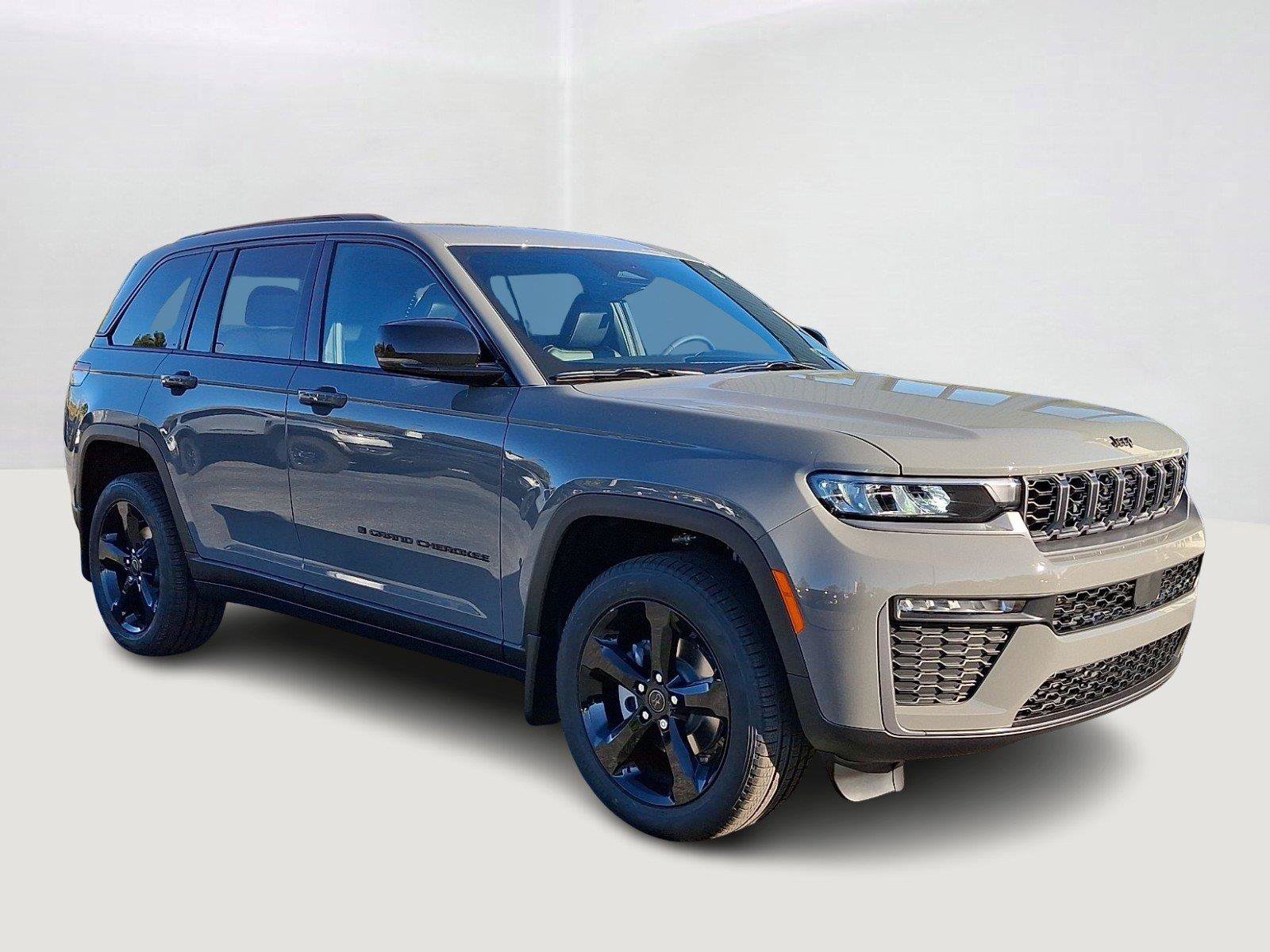 New 2027 Jeep Grand Cherokee Limited AWD/4WD image 2