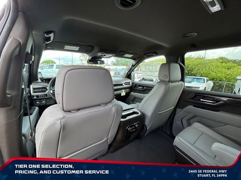New 2026 GMC Yukon XL Elevation w/ LPO, Elevation Black Package RWD image 14