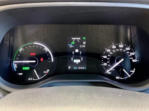 Used 2024 Toyota Sienna XLE image 22