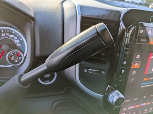 Used 2026 RAM 2500 Big Horn AWD/4WD image 33