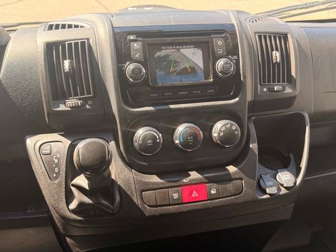 Used 2015 RAM ProMaster 2500 w/ Mopar Trailer Tow Group FWD image 24
