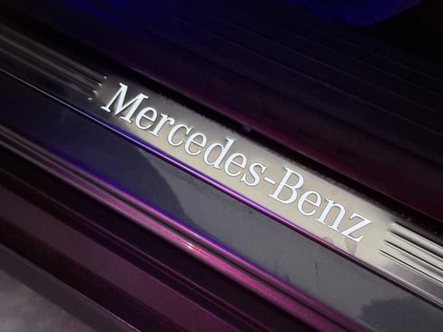 Used 2022 Mercedes-Benz GLS 450 4MATIC image 18