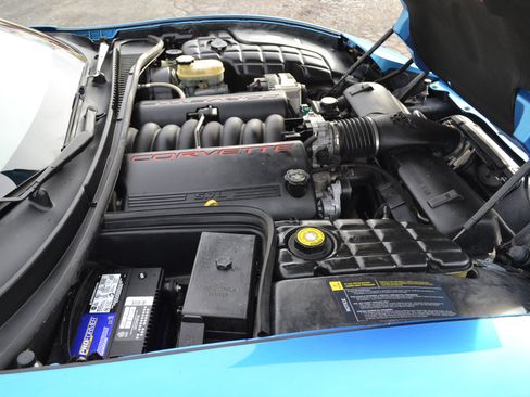 Used 2000 Chevrolet Corvette Convertible w/ Memory Pkg image 41