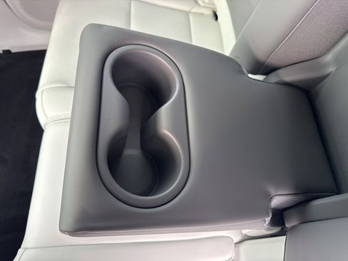 Used 2026 Hyundai Ioniq 9 SEL image 44