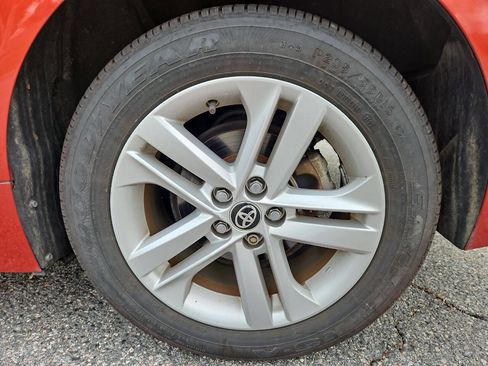 Used 2019 Toyota Corolla SE image 21