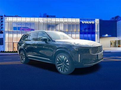 New 2026 Volvo XC90 B6 Plus w/ Protection Package Premier