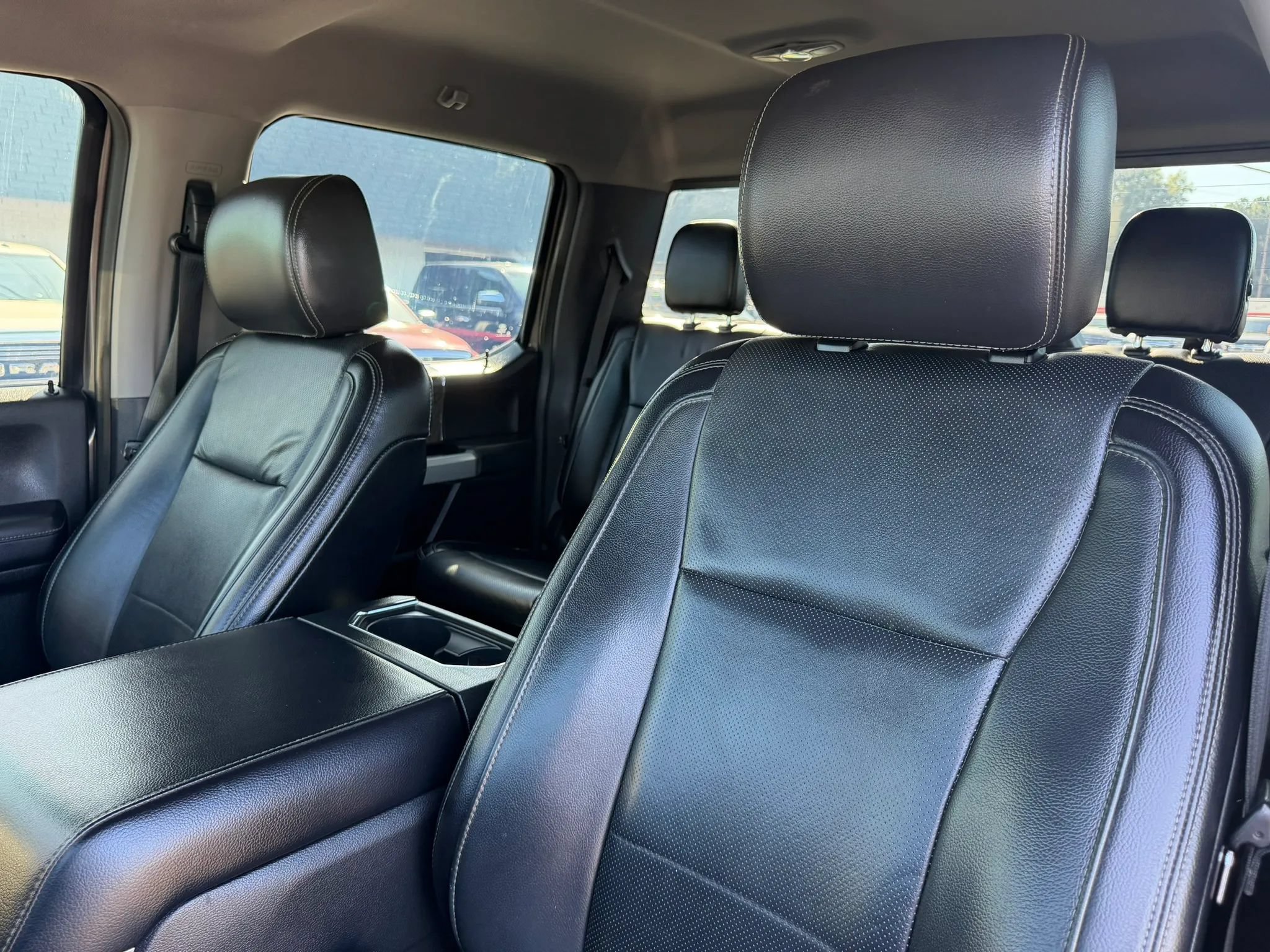 Used 2018 Ford F250 Lariat w/ Chrome Package AWD/4WD image 15
