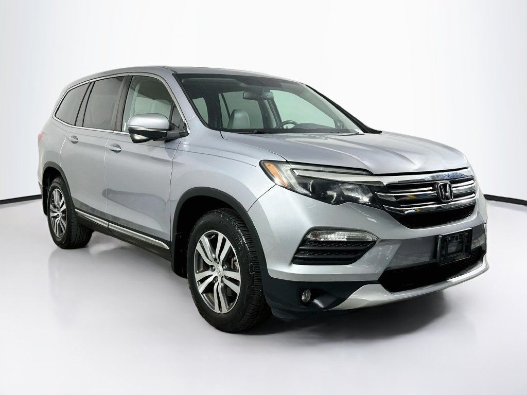 Used 2017 Honda Pilot EX-L image 2