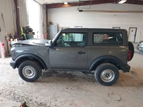 Used 2025 Ford Bronco 2-Door AWD/4WD image 6