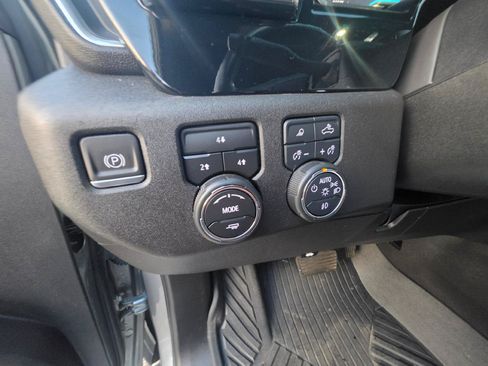 Used 2024 Chevrolet Silverado 2500 LT w/ All Star Edition AWD/4WD image 17