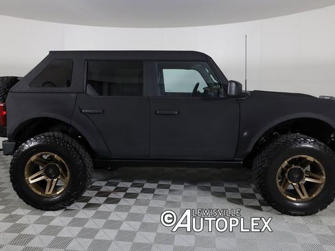 Used 2023 Ford Bronco Big Bend image 4