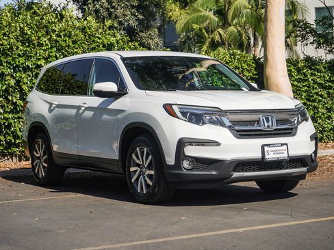 Used 2020 Honda Pilot EX image 3