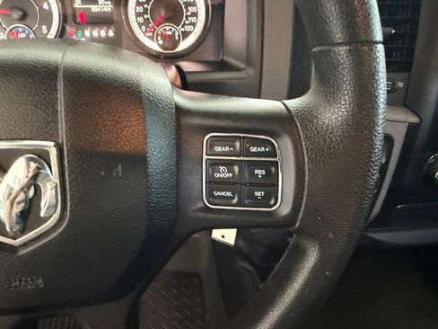 Used 2018 RAM 1500 Tradesman AWD/4WD image 39