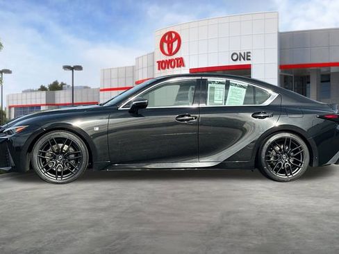 Used 2022 Lexus IS 350 F Sport w/ Dynamic Handling Package image 8