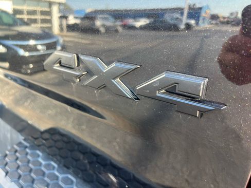 Used 2018 RAM 1500 Sport w/ Sport Premium Group image 7