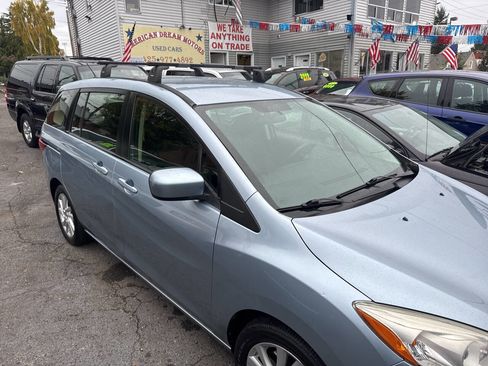 Used 2012 MAZDA MAZDA5 Sport image 2