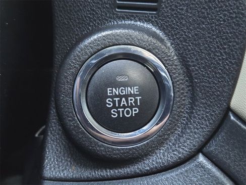 Used 2022 Subaru Outback Limited image 23