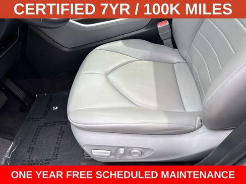 Used 2023 Toyota Highlander XLE FWD image 15
