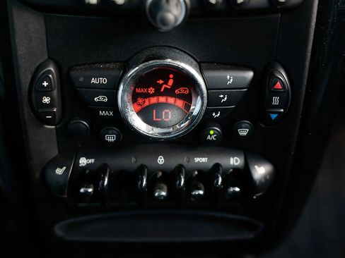 Used 2014 MINI Cooper Countryman S image 31