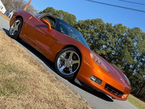 Used 2008 Chevrolet Corvette Coupe w/ Preferred Equipment Group RWD image 25