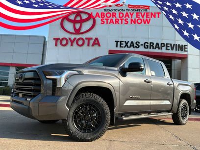 New 2026 Toyota Tundra SR5 w/ SR5 Premium Package
