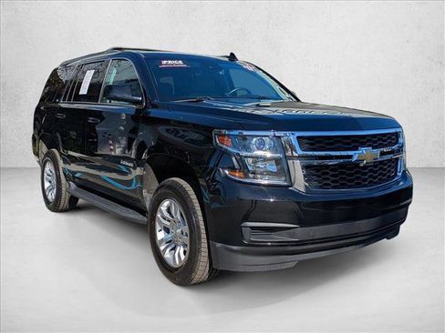 Used 2017 Chevrolet Tahoe LT image 3