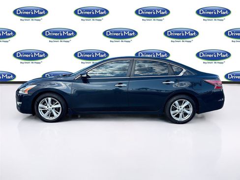 Used 2014 Nissan Altima 2.5 SV w/ Convenience Package image 5