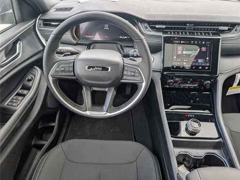 New 2026 Jeep Grand Cherokee Laredo X AWD/4WD image 13