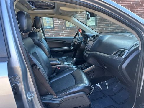 Used 2020 Dodge Journey Crossroad image 19