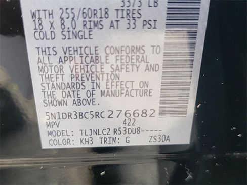 Used 2024 Nissan Pathfinder SV image 33